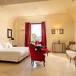 Hotel Alvino Relais Mulino Contemporaneo 4*