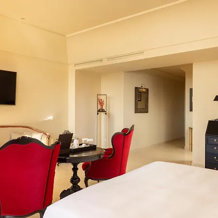 Alvino Relais Mulino Contemporaneo 4* Матера