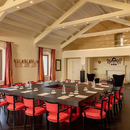 Отель Alvino Relais Mulino Contemporaneo Матера