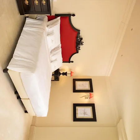 Отель Alvino Relais Mulino Contemporaneo 4*